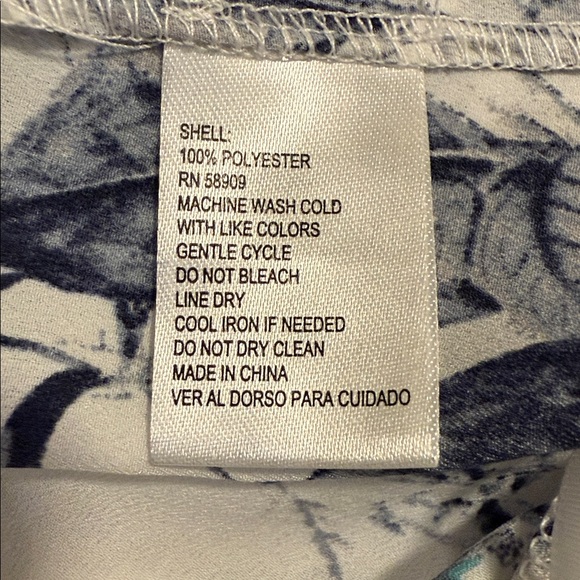 Elegant Alex Marie Wrap Around Blouse - Size Medium - Picture 8 of 8